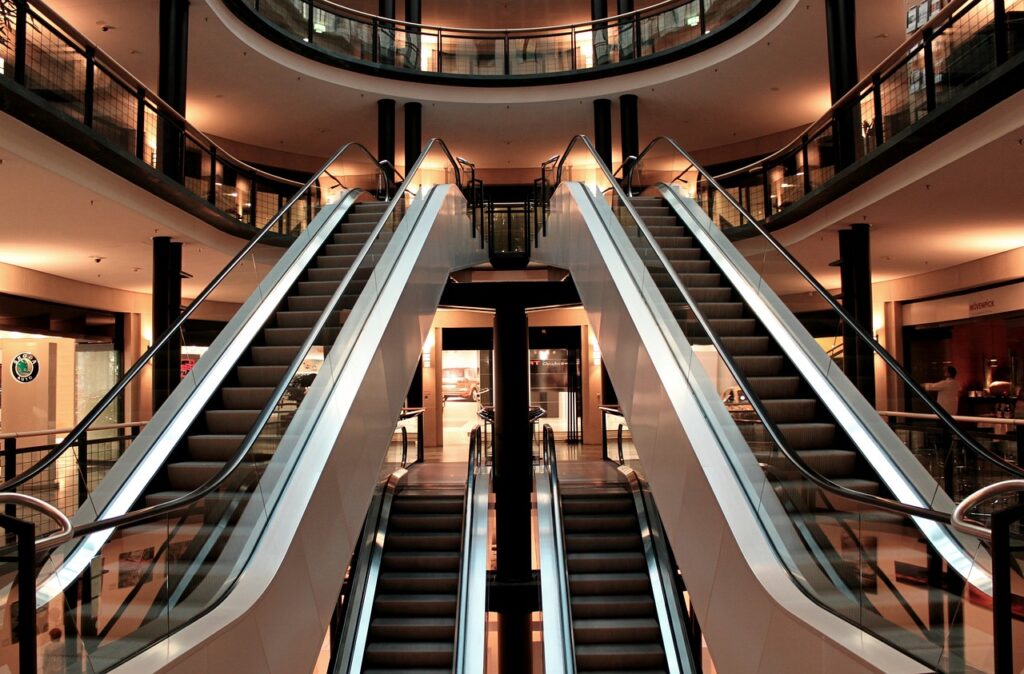 escalator, stairs, metal segments-283448.jpg